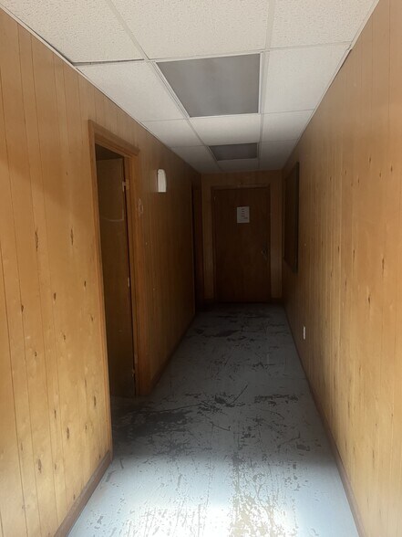 More Photos Of 1009 Putman Dr NW, Huntsville Warehouse For Lease