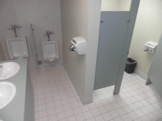 More Photos Of 6691 N Nob Hill Rd, Fort Lauderdale Office For Sale