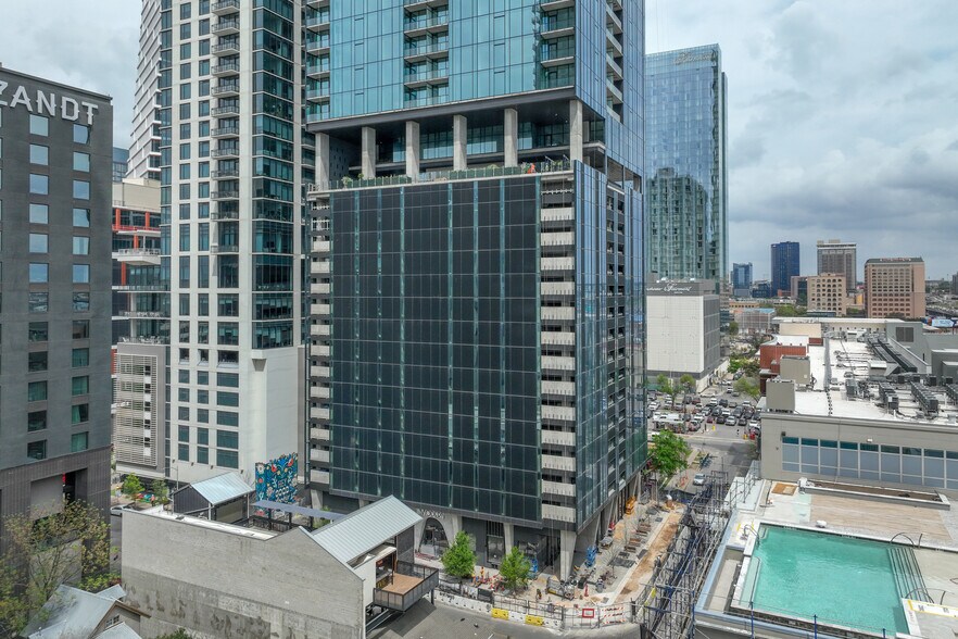 More Photos Of 610 Davis St, Austin Apartments For Lease