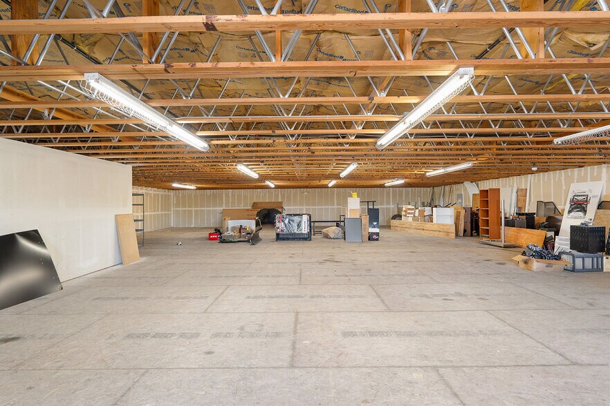 More Photos Of 111 Tennessee St, Vallejo Auto Dealership For Sale