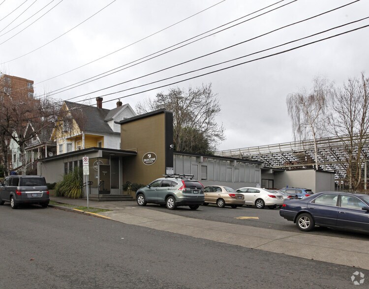 Primary Photo Of 1717 SW Madison St, Portland Office For Lease