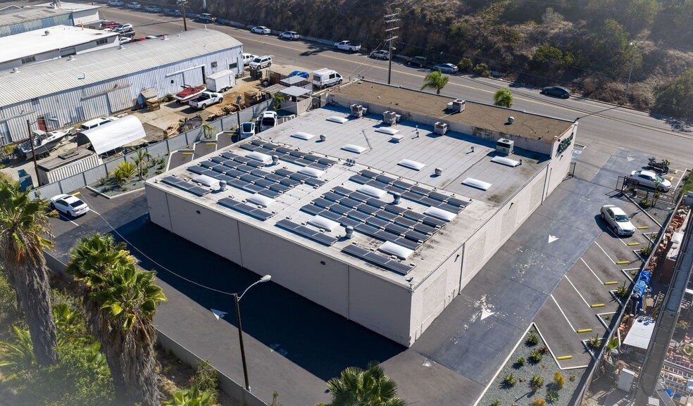 More Photos Of 6470 Federal Blvd, Lemon Grove Manufacturing For Sale