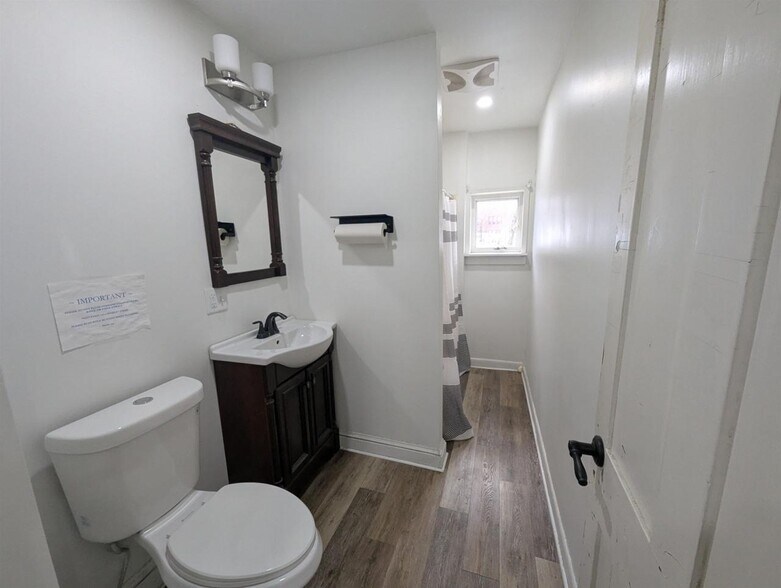 More Photos Of 623 Concord Ave, Saint Johnsbury Office For Lease