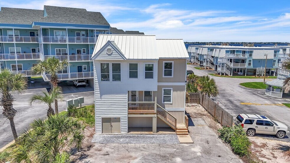 Primary Photo Of 1140 Fort Pickens Rd, Pensacola Beach General Retail For Sale