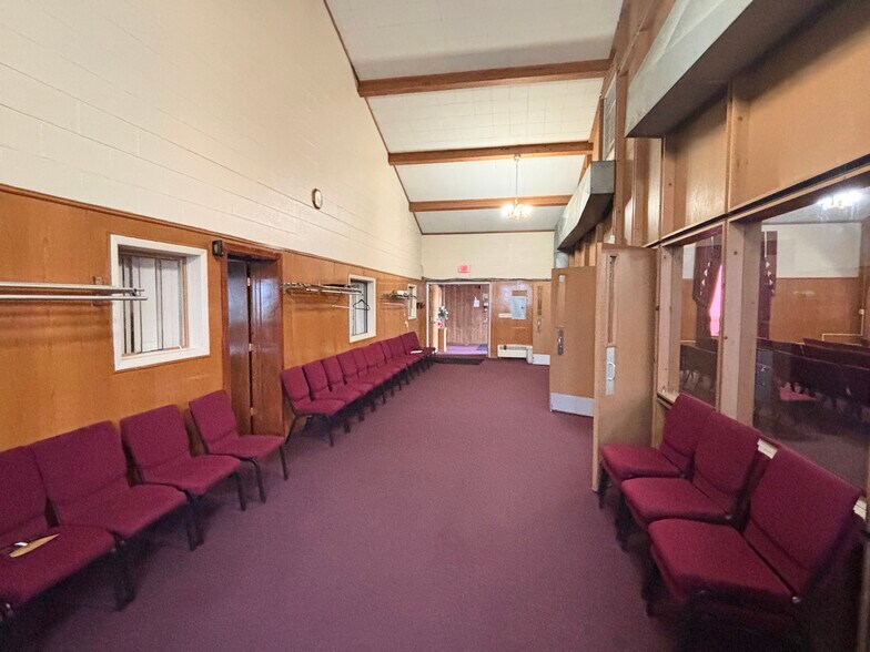 More Photos Of 15003 Joy Rd, Detroit Religious Facility For Sale