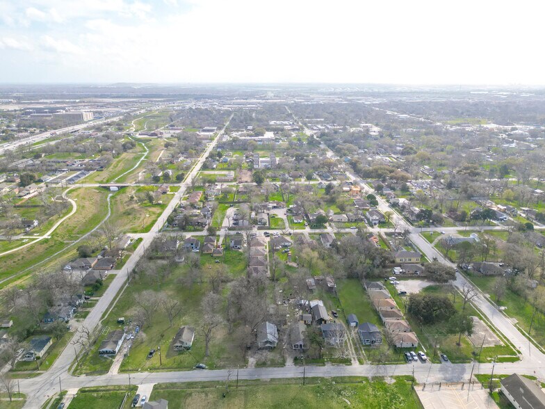 More Photos Of 4905 Kashmere St, Houston Apartments For Sale