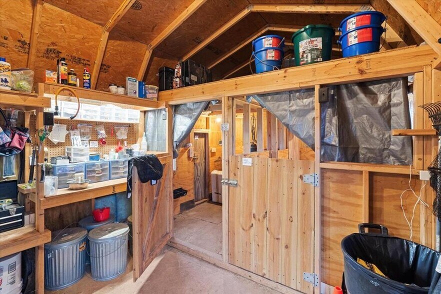 More Photos Of 3922 Highway 2, Cohutta Flex For Sale