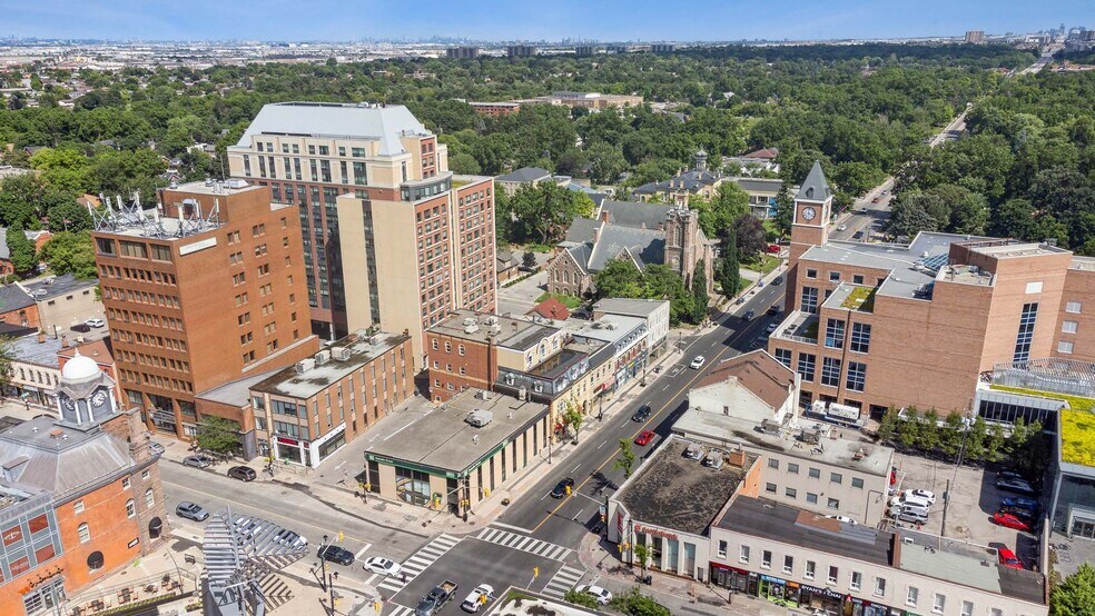 More Photos Of 8 Main St S, Brampton Apartments For Sale