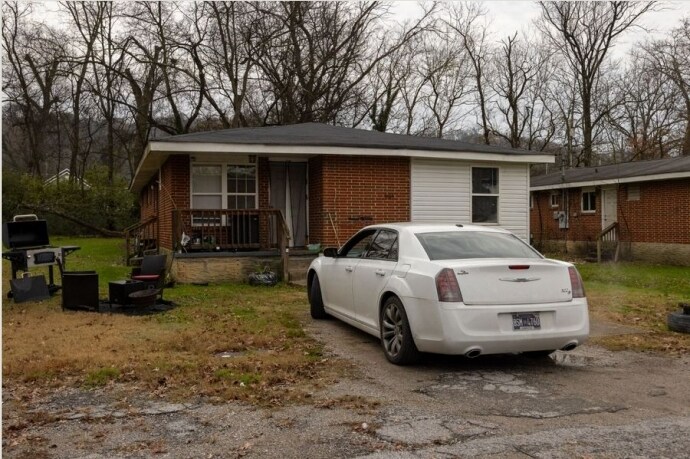More Photos Of , Chattanooga Specialty For Sale