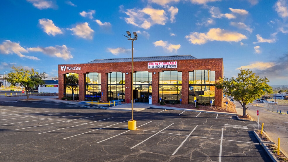 More Photos Of 8340 Gateway Blvd E, El Paso Office For Lease