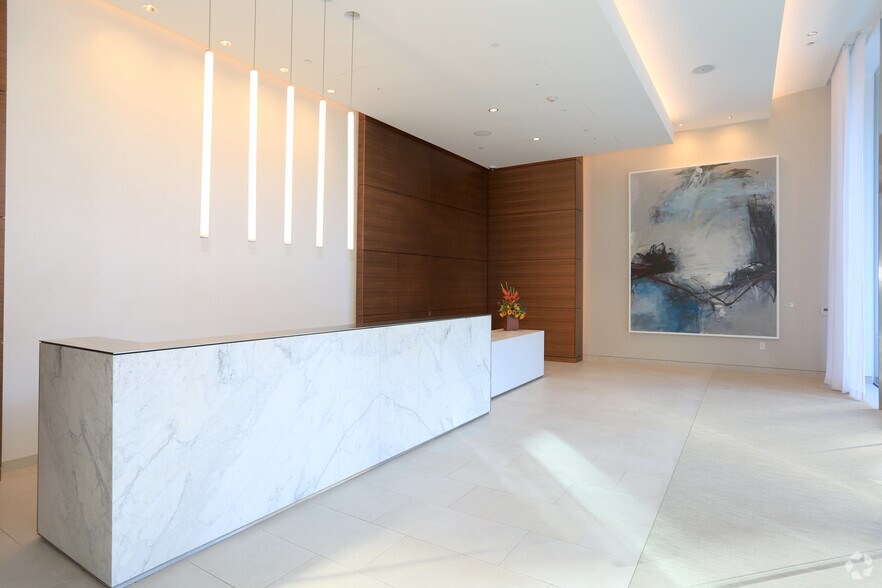 More Photos Of 399 Fremont St, San Francisco Apartments For Lease