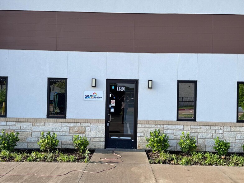 More Photos Of 3170 S Ridge Rd, McKinney Medical For Sale