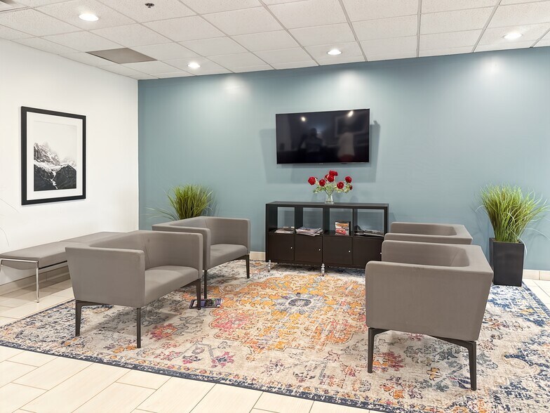 More Photos Of 1661 International Dr, Memphis Coworking Space