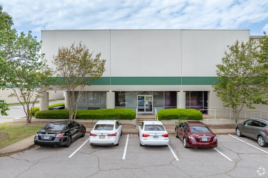 More Photos Of 4605 Hickory Hill Rd, Memphis Warehouse For Lease