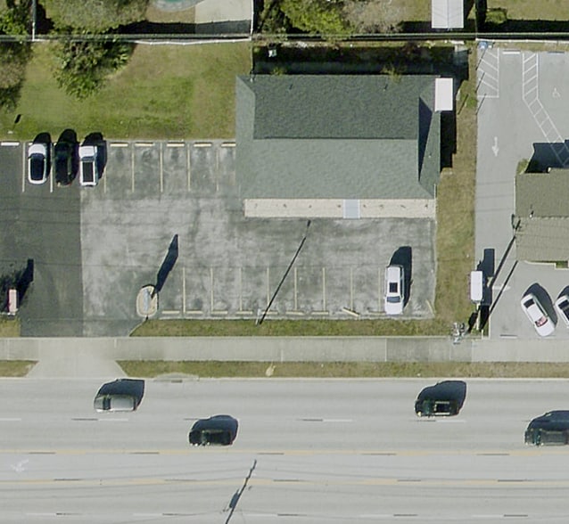 More Photos Of 2200 W Bay Dr, Largo Medical For Sale