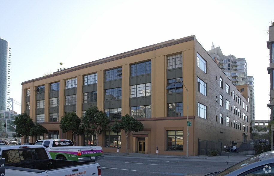 More Photos Of 300 Beale St, San Francisco Apartments For Lease