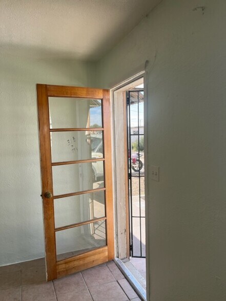 More Photos Of 120 E 34th St, Tucson Apartments For Sale