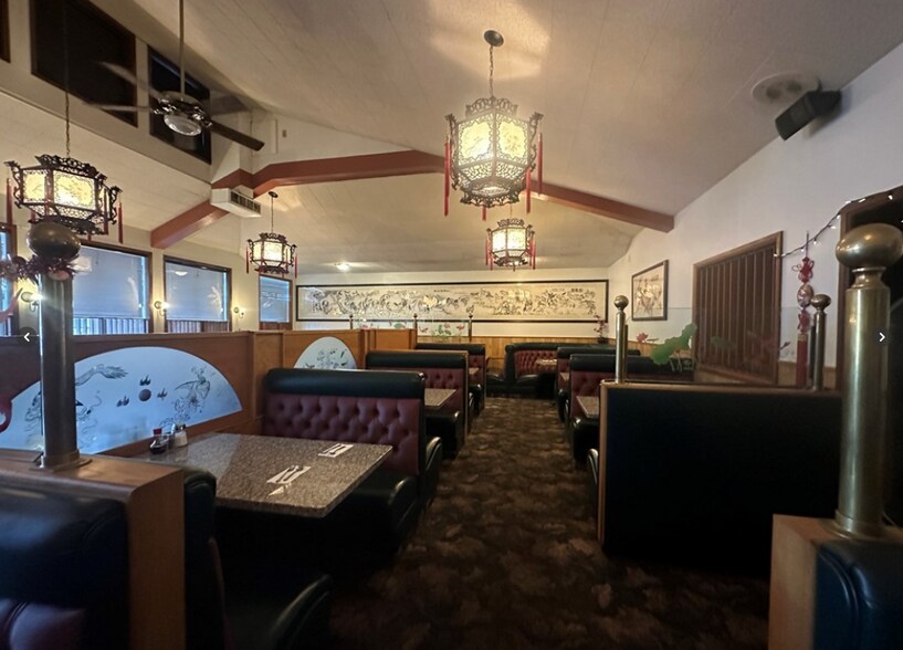 More Photos Of 400 Pacific Ave N, Long Beach Restaurant For Sale