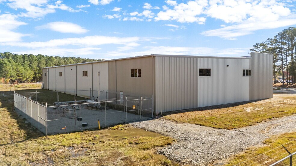 More Photos Of 2111 Industrial Park Dr SE, Wilson Warehouse For Lease