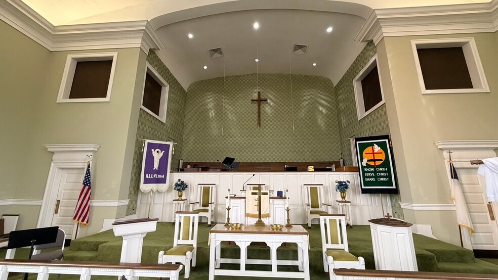 More Photos Of 801 W Franklin Blvd, Gastonia Religious Facility For Sale