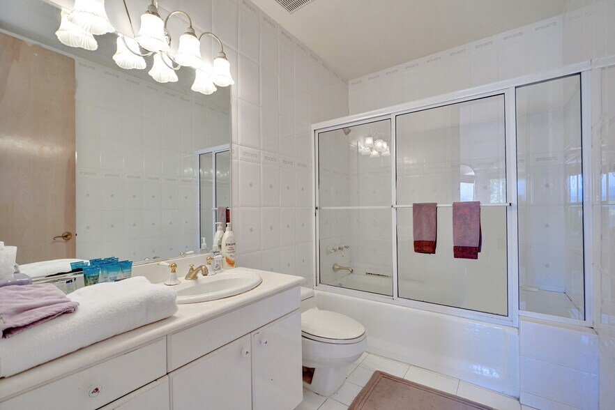 More Photos Of 584 Golden Beach Dr, Golden Beach Apartments For Sale