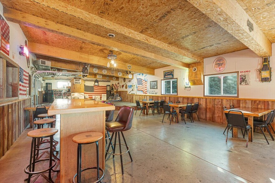 More Photos Of 206 1st St, Soldier Restaurant For Sale