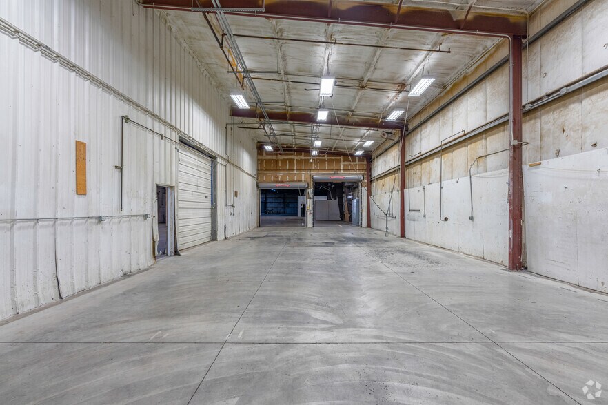 More Photos Of 596 Hoffman Rd, Independence Manufacturing For Sale