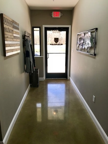 More Photos Of 1058 Lovell Rd, Knoxville Warehouse For Sale