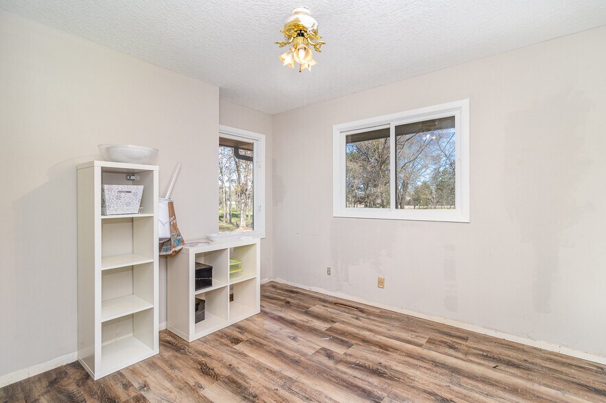 More Photos Of 13960 Lake Dr NE, Forest Lake Industrial For Sale