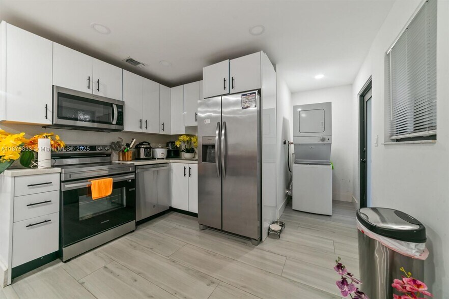 More Photos Of 14501 NE 14th Ave, Miami Apartments For Sale