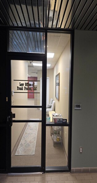 More Photos Of 11 Vanderbilt Ave, Norwood Office For Lease