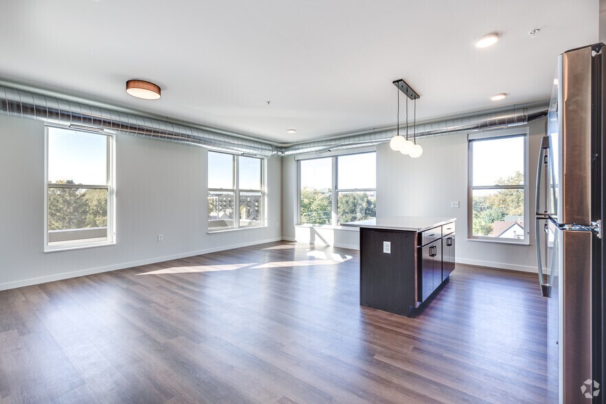 More Photos Of 2301 NE California St, Minneapolis Apartments For Lease