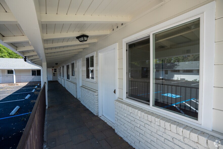More Photos Of 51 Renato Ct, Redwood City Medical For Lease