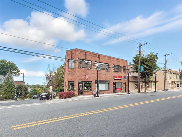 More Photos Of 856 Kinderkamack Rd, River Edge Storefront Retail Office For Lease