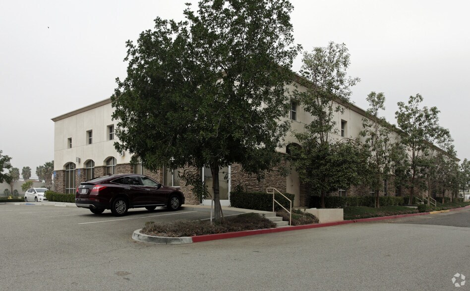More Photos Of 2850 Inland Empire Blvd, Ontario Office For Sale