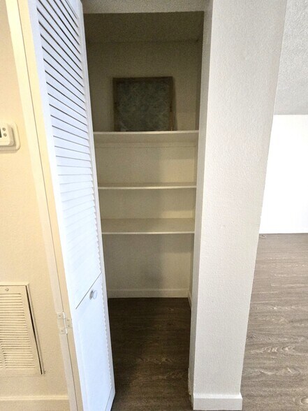 More Photos Of , Las Vegas Multifamily For Sale