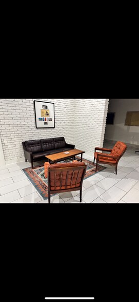 More Photos Of 905 N State St, Jackson Coworking Space