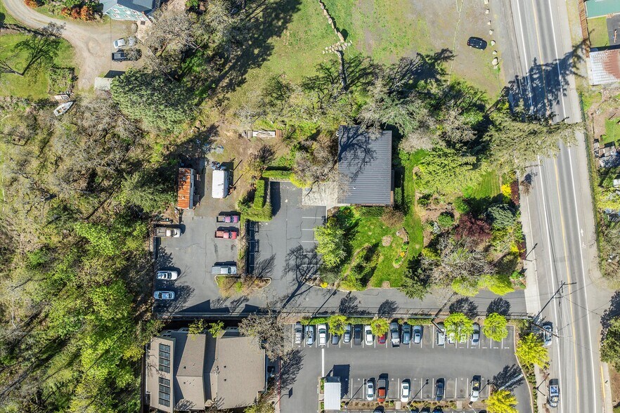 More Photos Of 3239 Cascade Ave, Hood River Office Residential For Lease