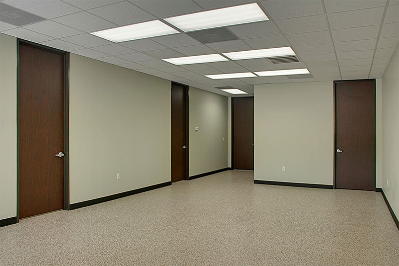 More Photos Of 13614 Poplar Cir, Conroe Warehouse For Lease