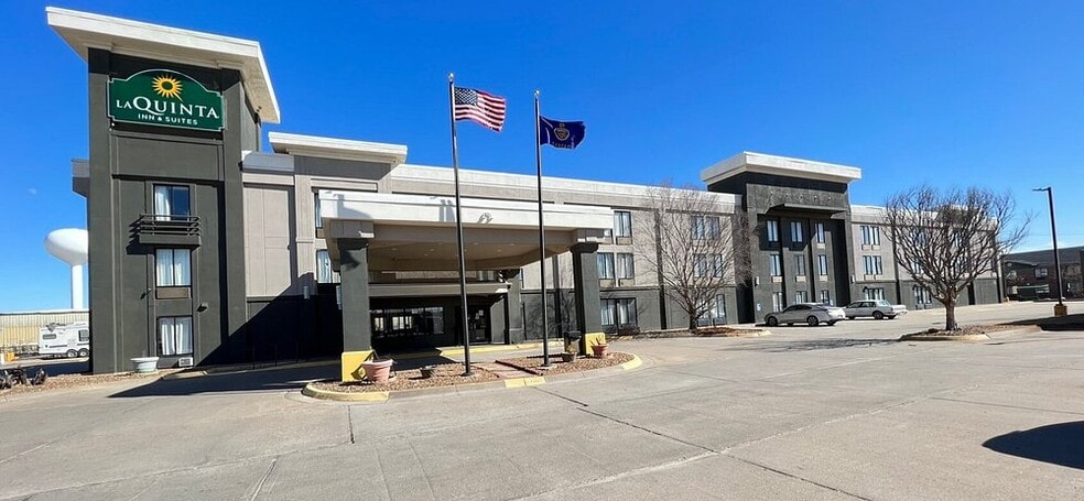 Primary Photo Of 201 E Diamond Dr, Salina Hotel For Sale