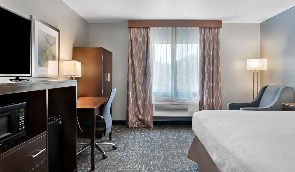 More Photos Of 6075 Hill 23 Dr, Flint Hotel For Sale