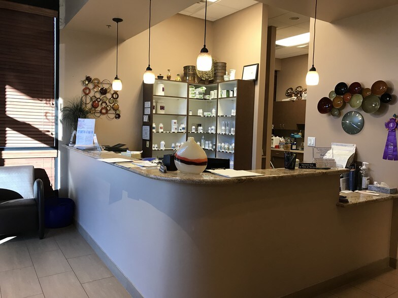 More Photos Of 4025 W Chandler Blvd, Chandler Coworking Space