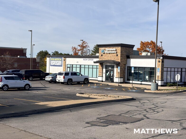 Primary Photo Of 9601 Vista Way, Garfield Heights Storefront For Sale
