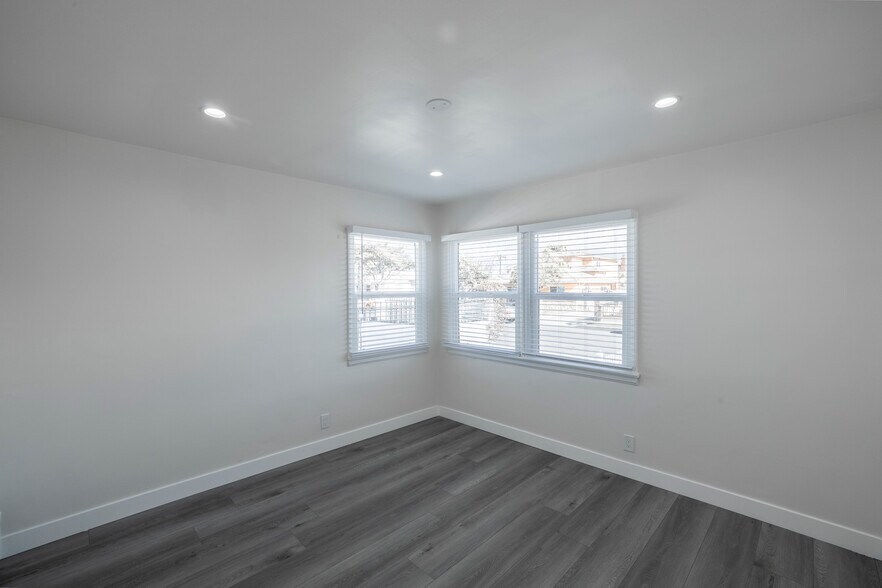 More Photos Of 14413 Firmona Ave, Lawndale Office Residential For Lease