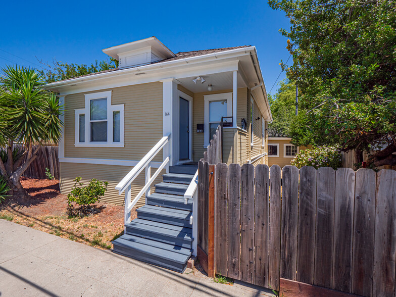 Primary Photo Of 148 Campbell St, Santa Cruz Multifamily For Sale