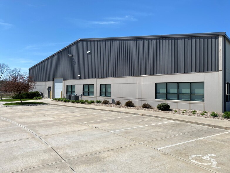 More Photos Of 1110 Aries Dr, Lincoln Warehouse For Lease