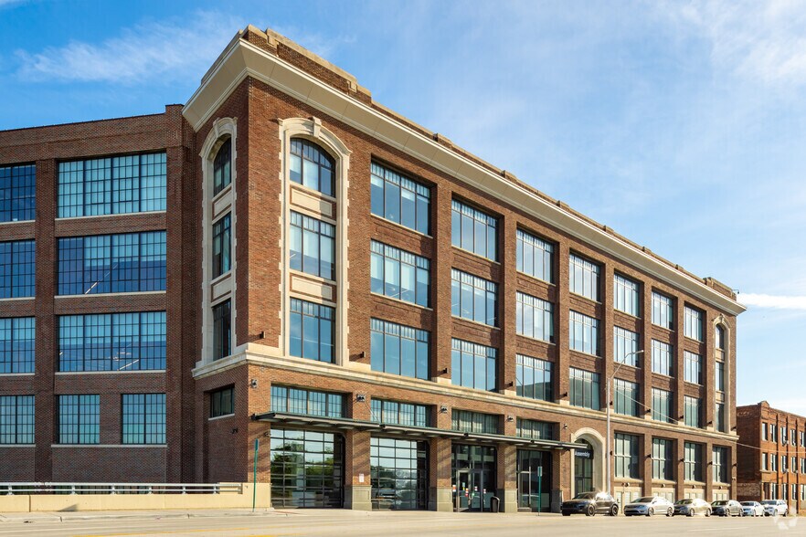 Primary Photo Of 1700 W Fort St, Detroit Apartments For Lease