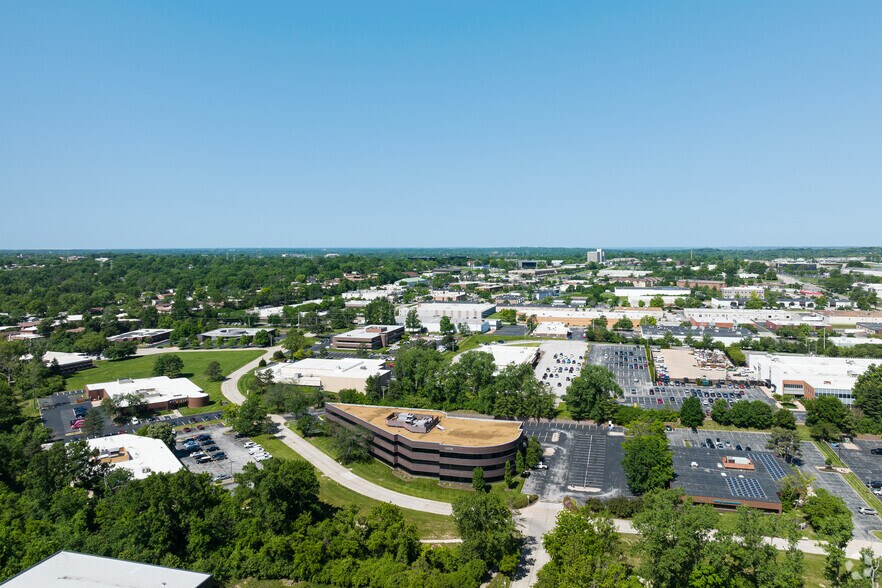 More Photos Of 11775 Borman Dr, Saint Louis Office For Lease