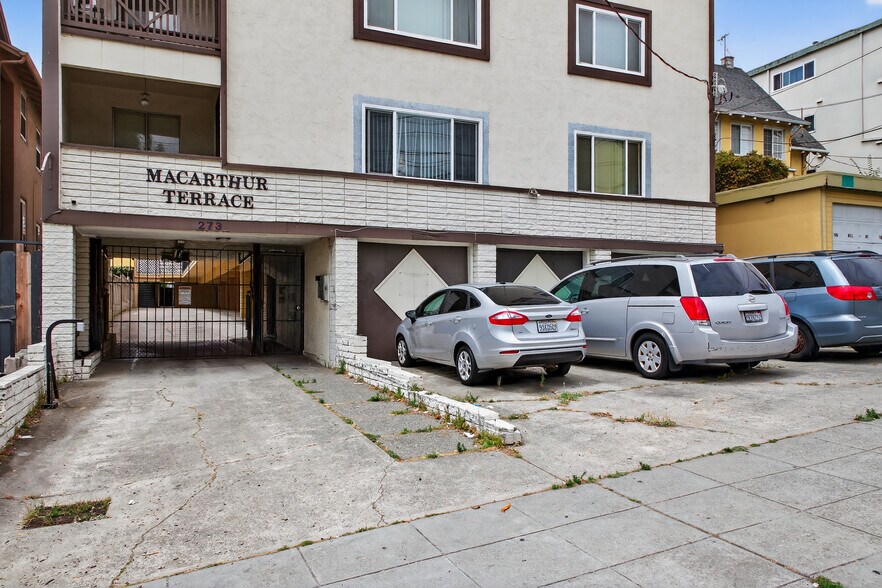 More Photos Of 273 Macarthur Blvd, Oakland Apartments For Sale