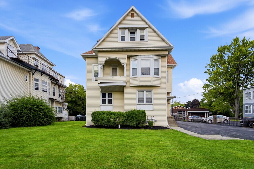 More Photos Of 366 Goundry St, North Tonawanda Multifamily For Sale